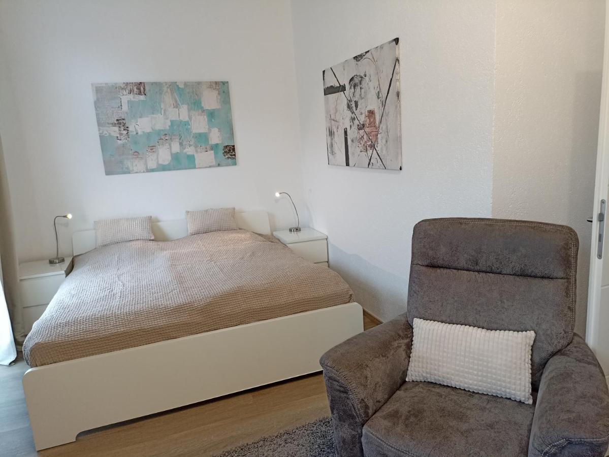 Haus Mosel Apartamento Klotten Exterior foto