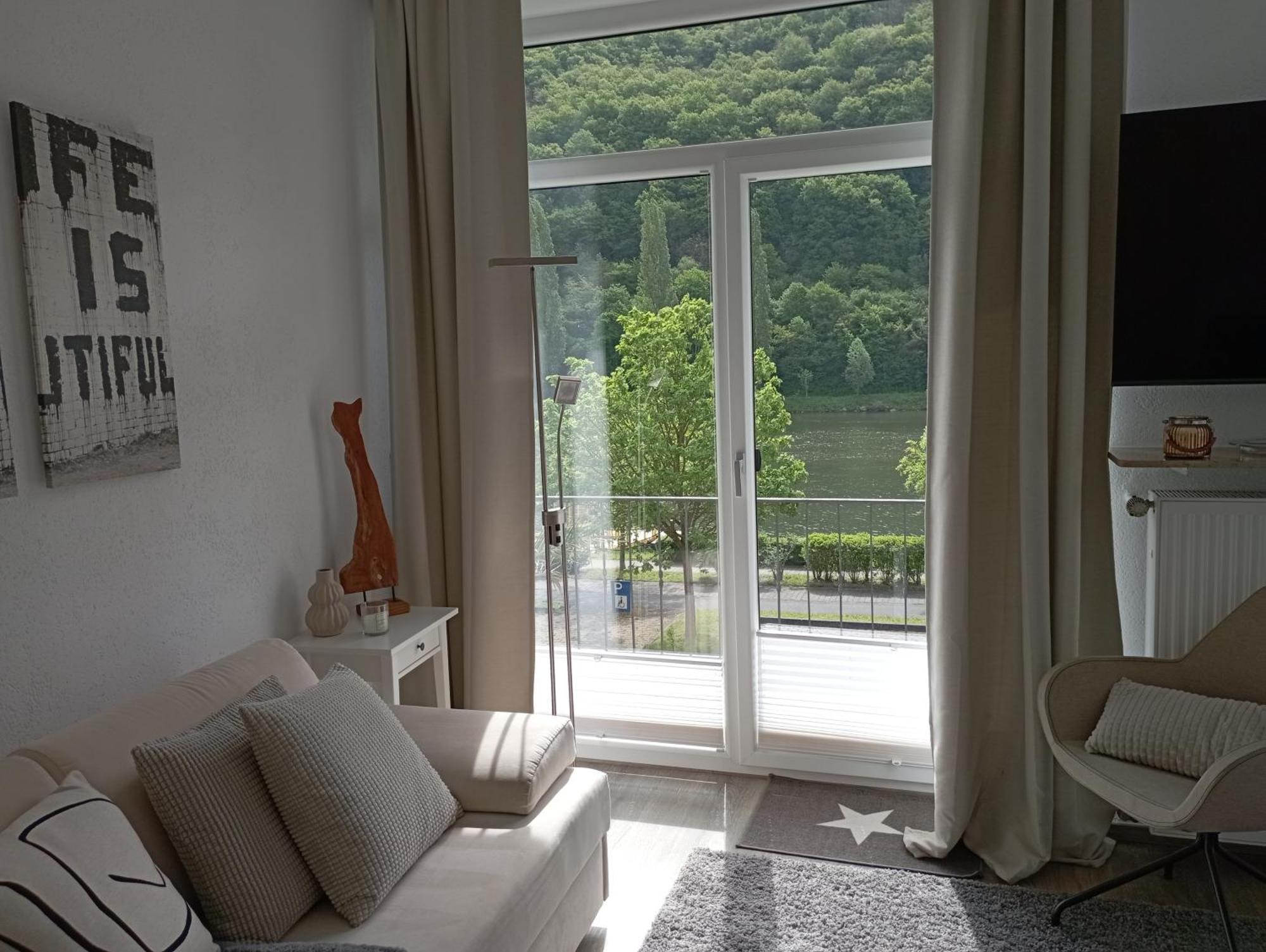 Haus Mosel Apartamento Klotten Quarto foto
