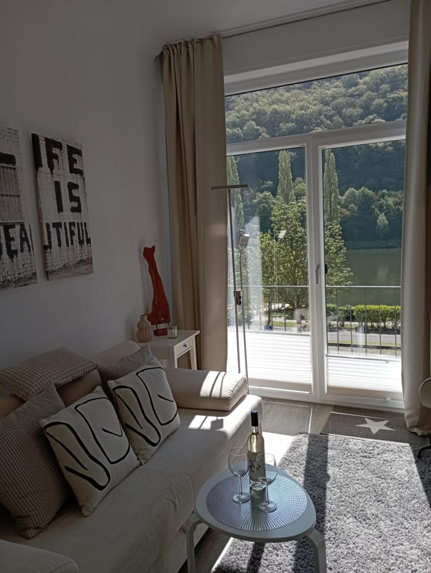 Haus Mosel Apartamento Klotten Quarto foto
