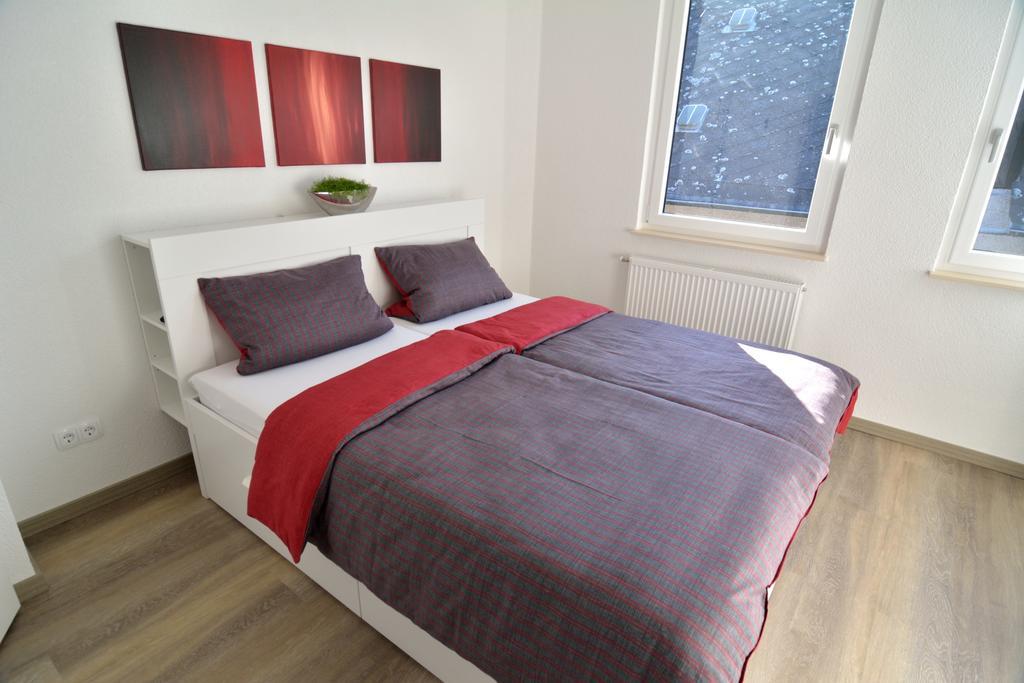 Haus Mosel Apartamento Klotten Quarto foto
