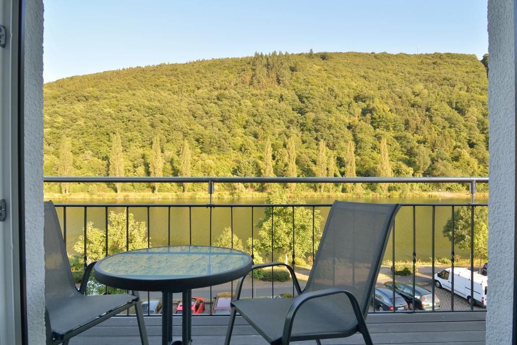 Haus Mosel Apartamento Klotten Quarto foto