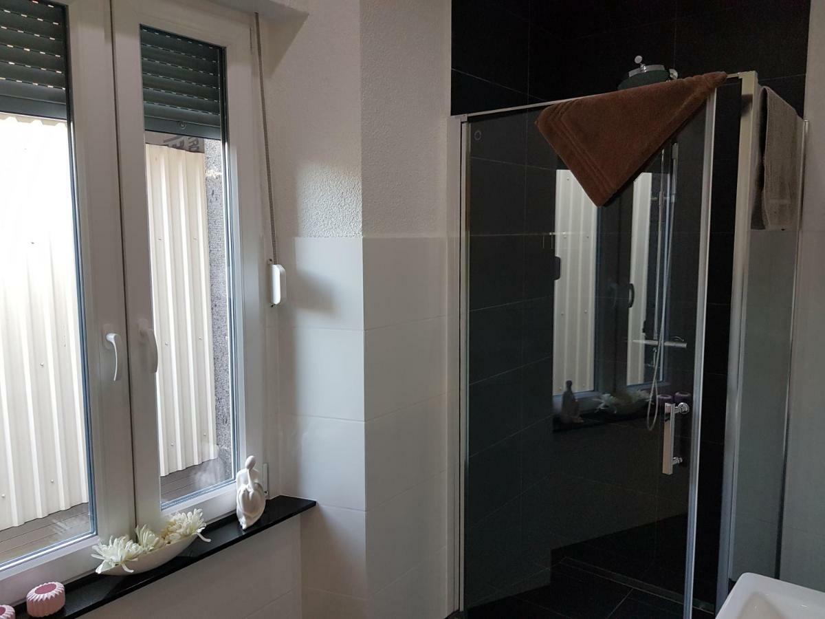 Haus Mosel Apartamento Klotten Exterior foto